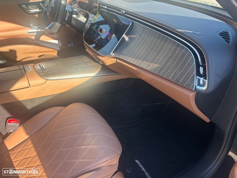 Mercedes-Benz E 300 de AMG Line - 9