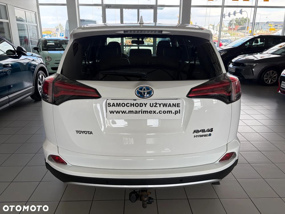 Toyota RAV4 - 5