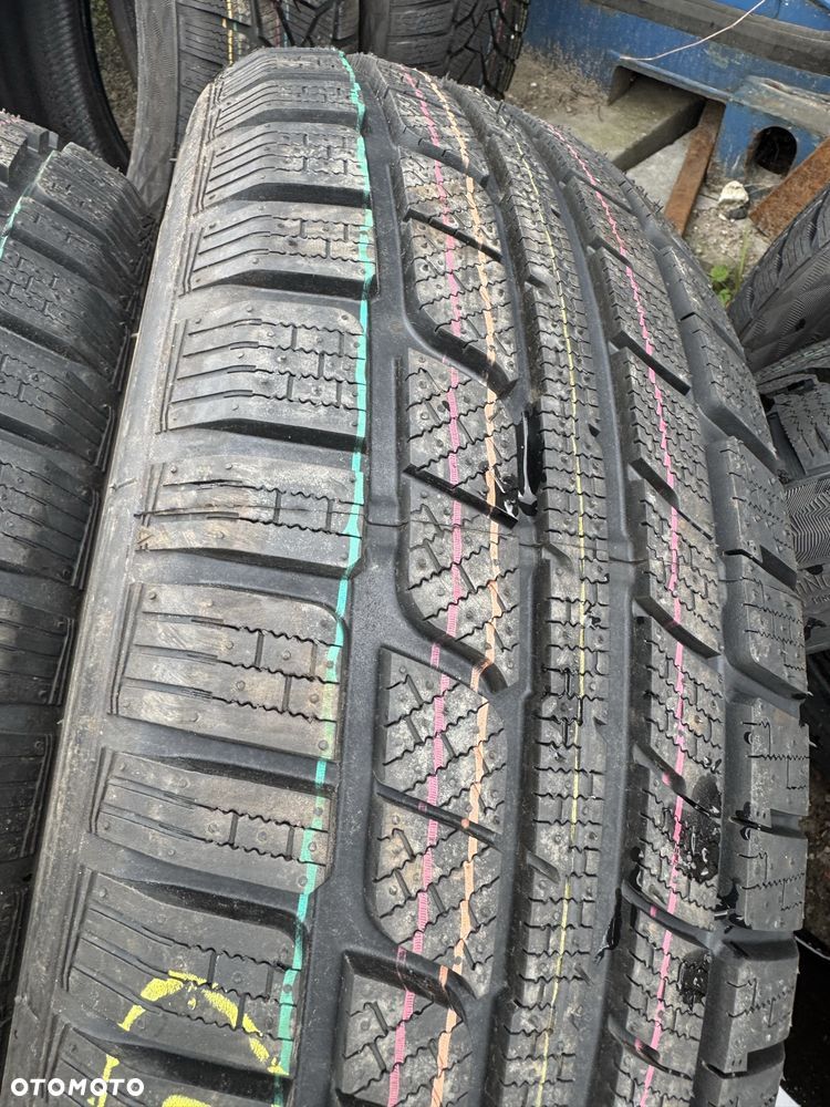 Nowe opony zimowe 225/60/18 Nankang 2 sztuki 2025r - 2