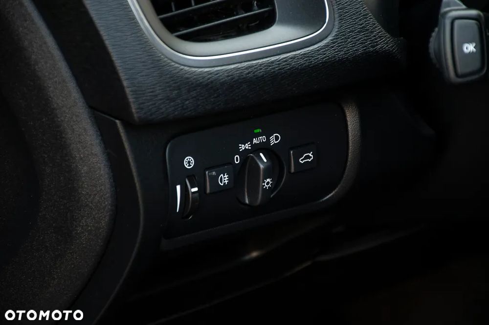 Volvo V40 Cross Country D3 Summum - 38