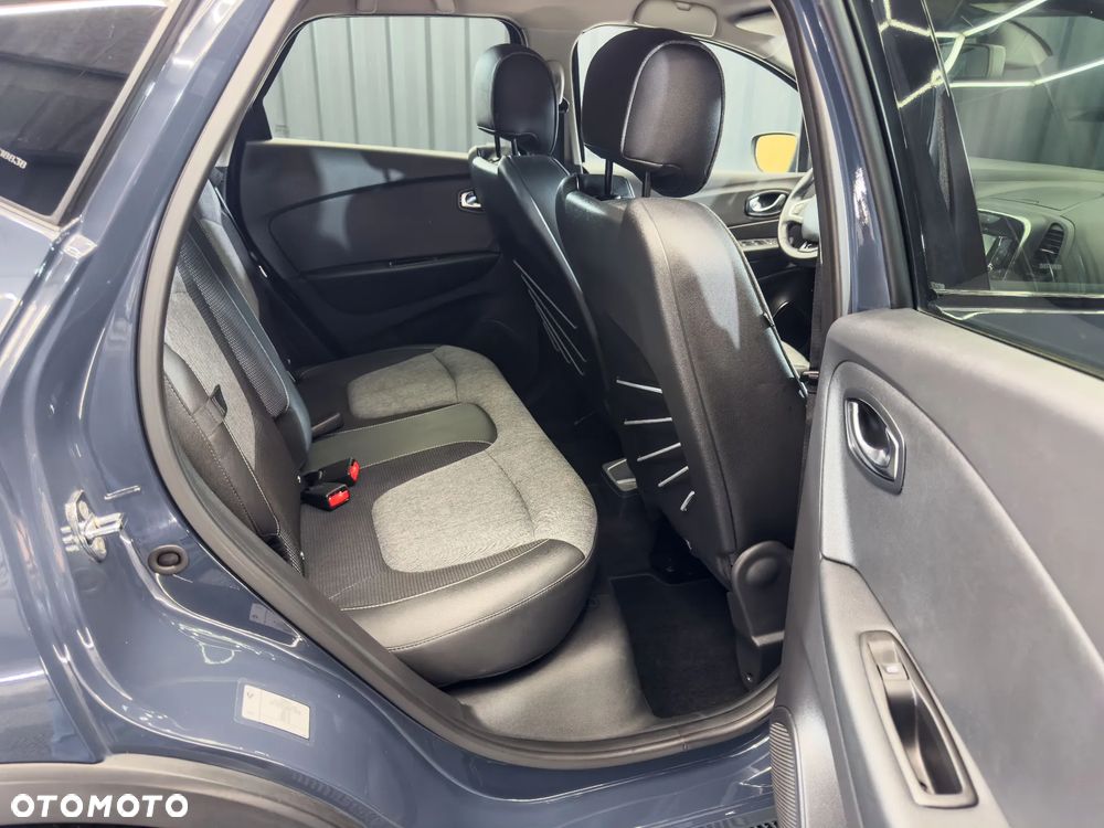 Renault Captur ENERGY TCe 120 Experience - 16