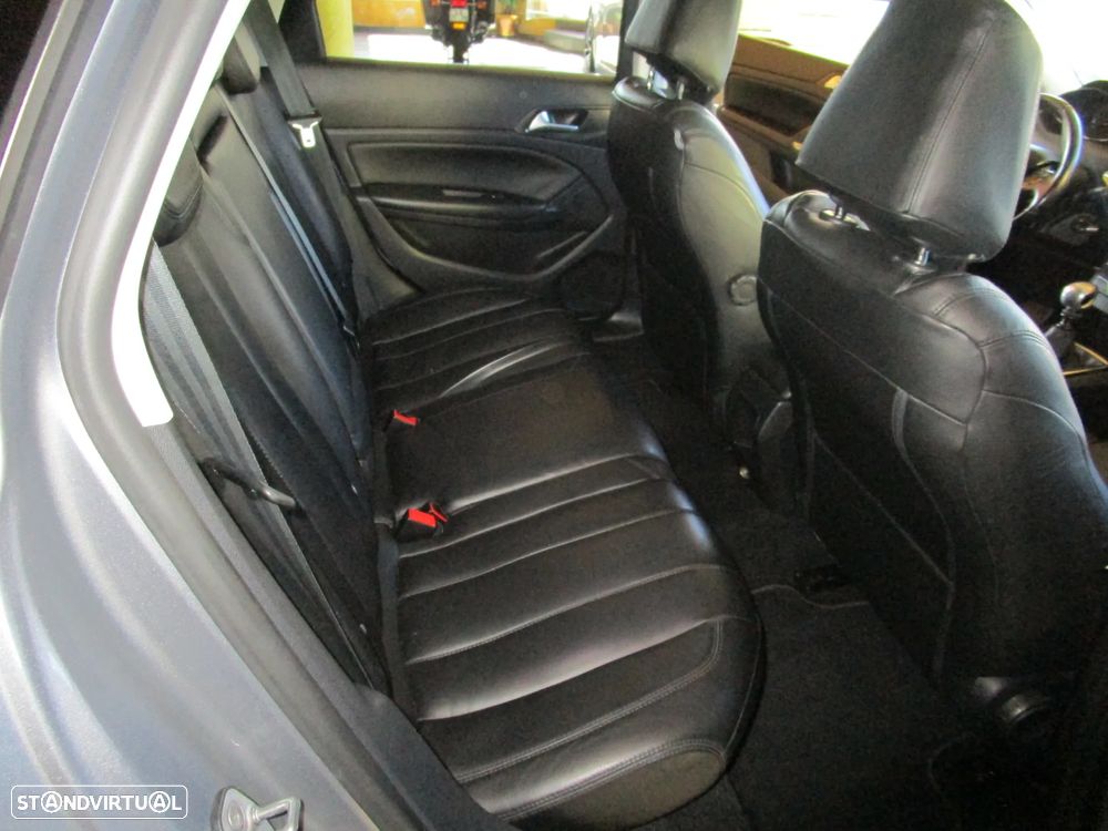 Peugeot 308 SW BlueHDi 120 Stop & Start Allure - 15