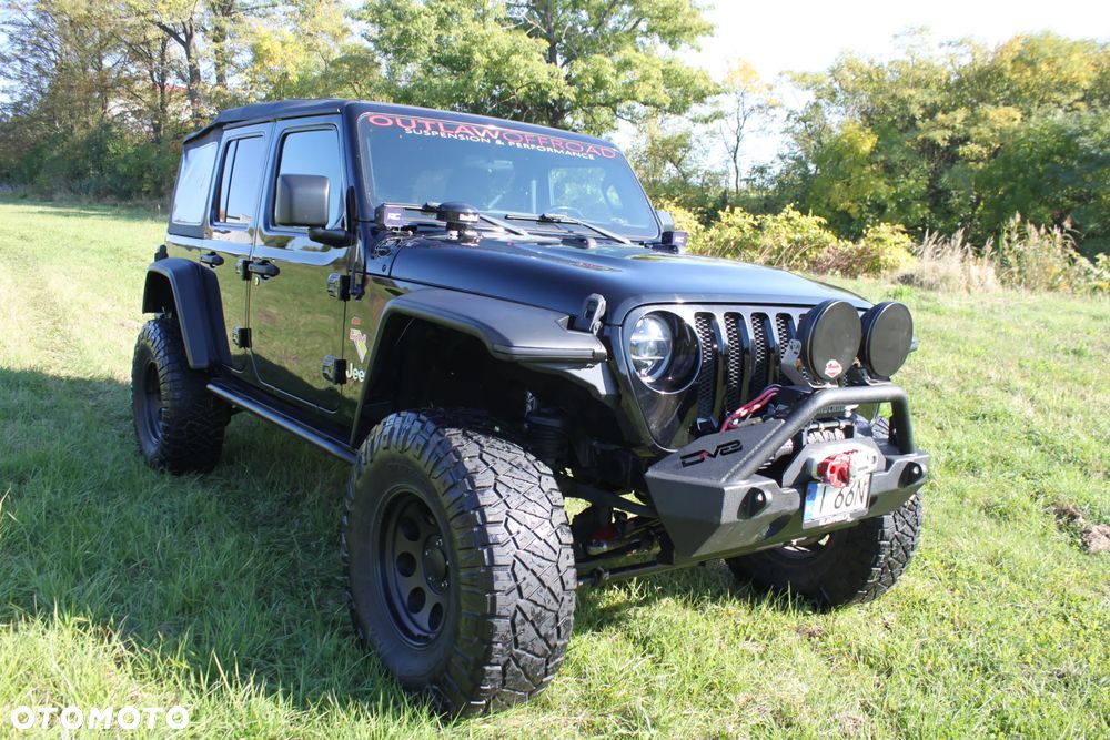 Jeep Wrangler - 3