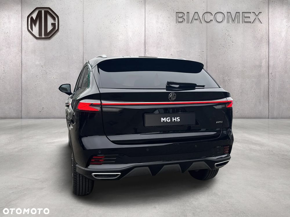 MG HS Hybrid+ - 4