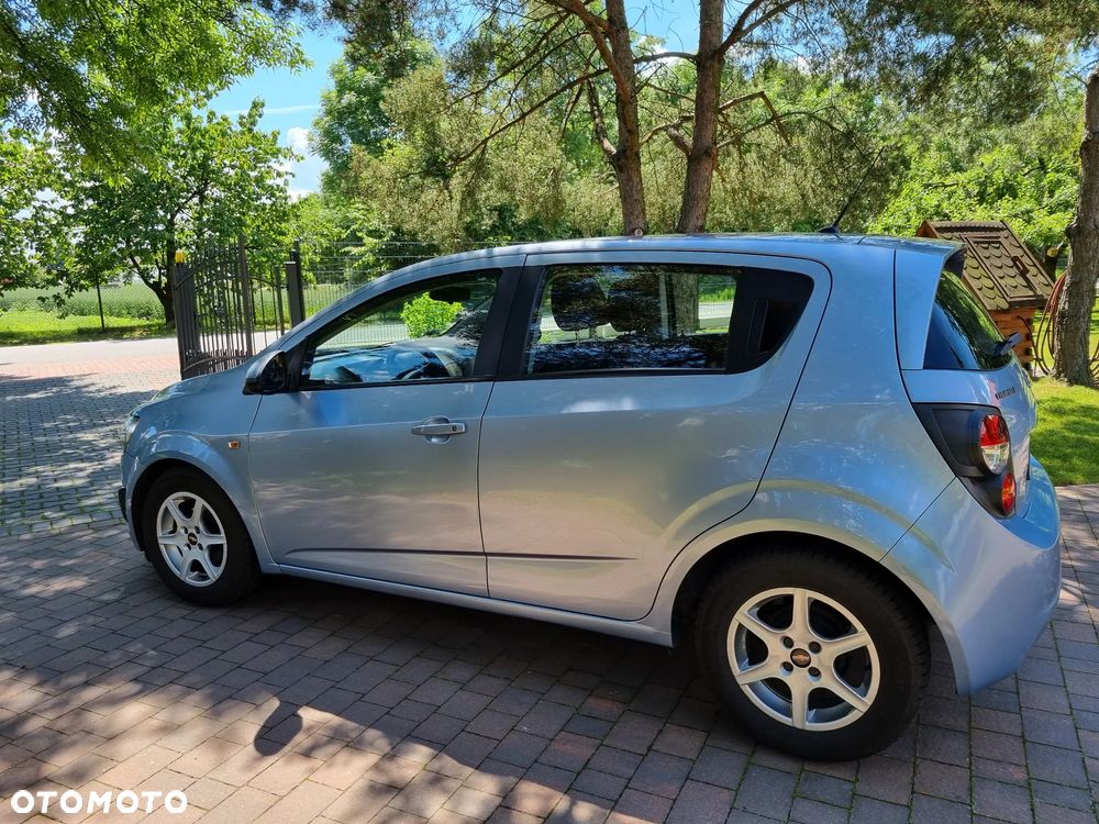 Chevrolet Aveo 1.2 LS - 11