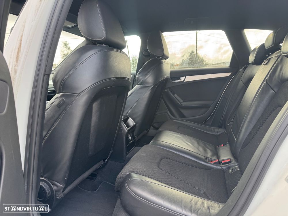 Audi A4 Avant 2.0 TDI DPF S line Sport Pack (plus) - 9