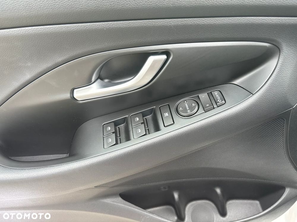 Hyundai i30 1.4 Comfort - 16