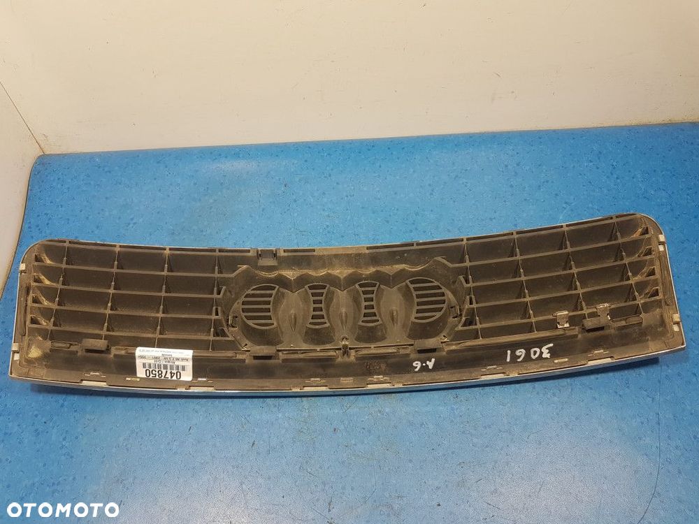 AUDI A6 C5 2.5 TDI ATRAPA / GRILL - 6