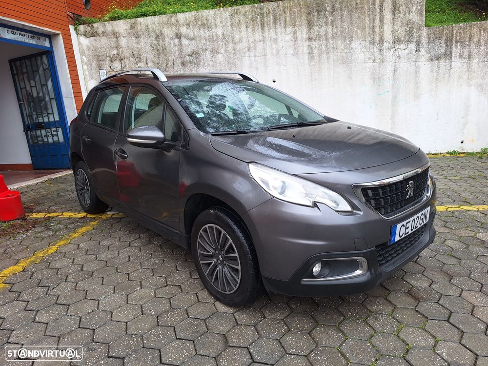 Peugeot 2008 1.2 PureTech Active - 8