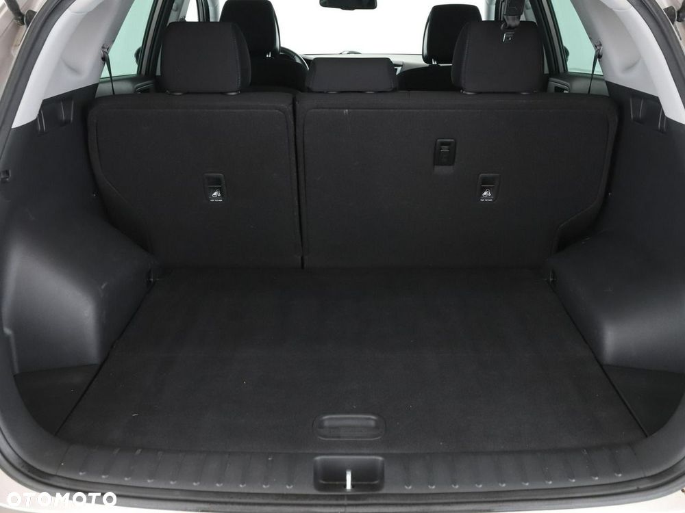 Hyundai Tucson 1.6 GDi Comfort 2WD - 21