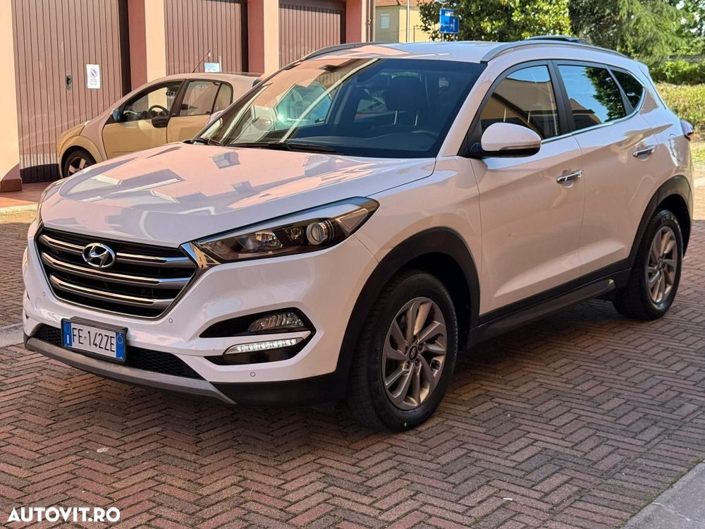 Hyundai Tucson - 1