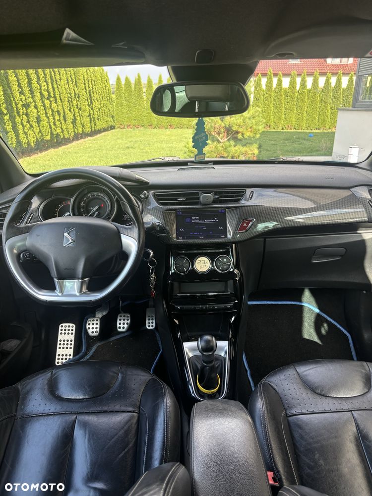 DS Automobiles DS 3 - 6