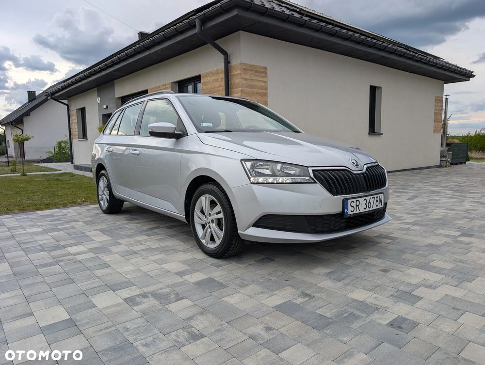 Skoda Fabia 1.0 TSI Ambition - 2
