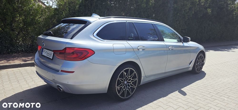 BMW Seria 5 520d M Sport Edition - 4