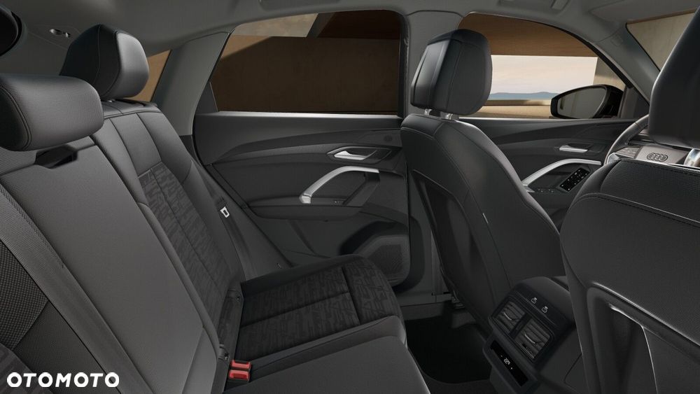 Audi Q5 Sportback - 8