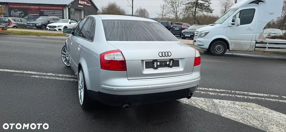 Audi A4 Limousine 1.8T - 13