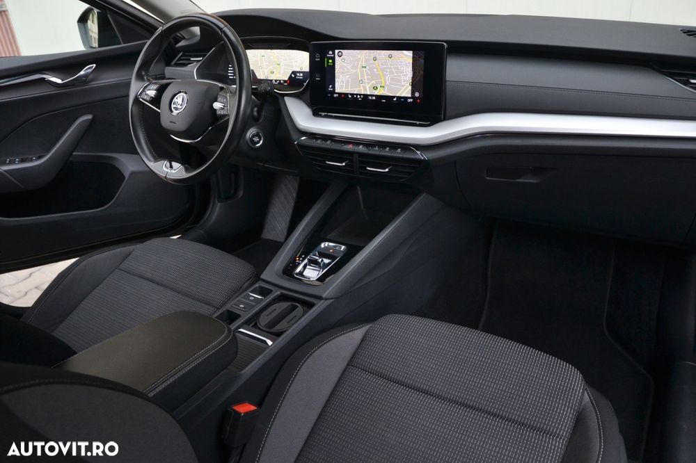 Skoda Octavia 2.0 TDI DSG First Edition - 19