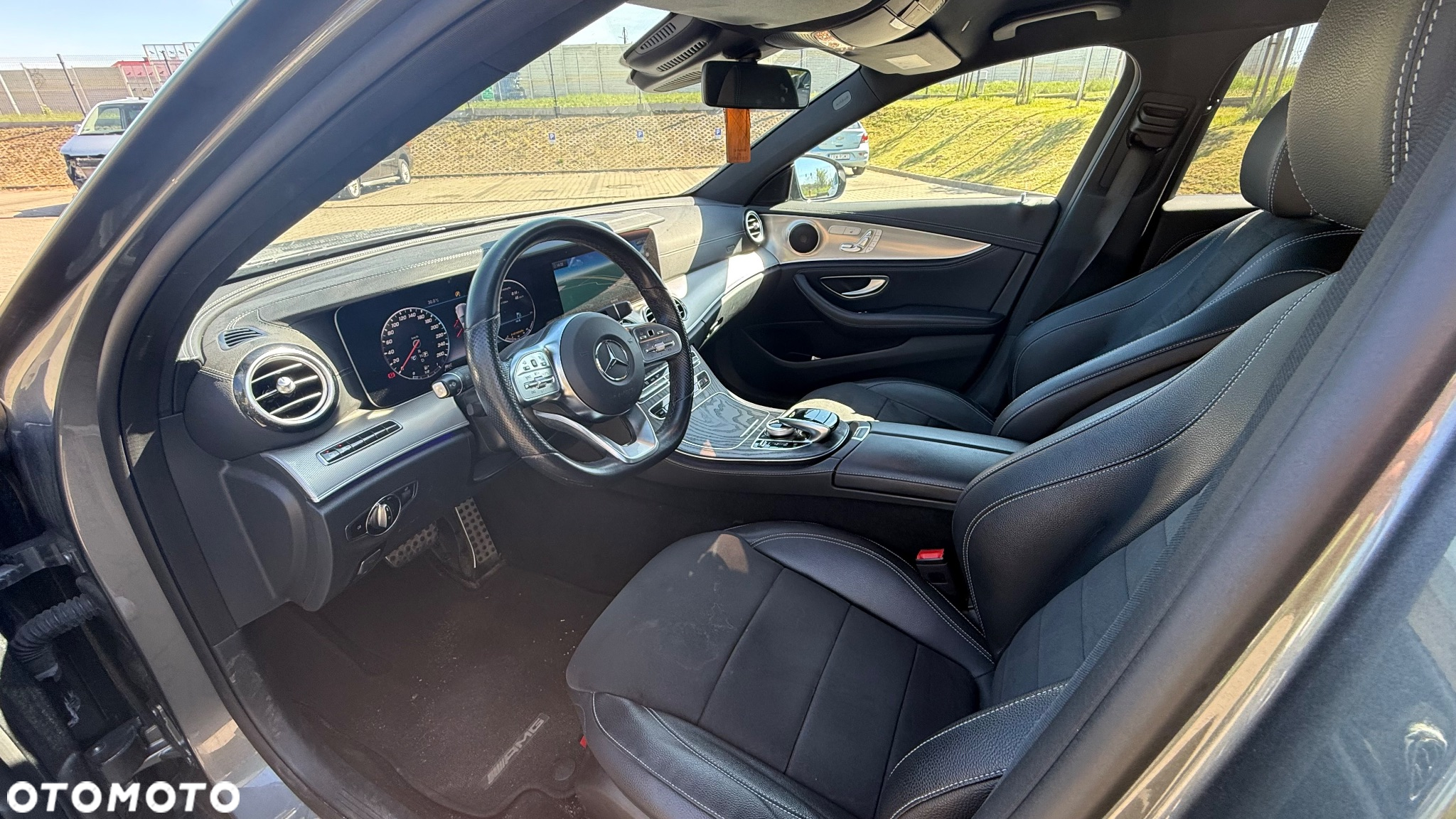 Mercedes-Benz Klasa E 220 d 4-Matic Business Edition 9G-TRONIC - 12