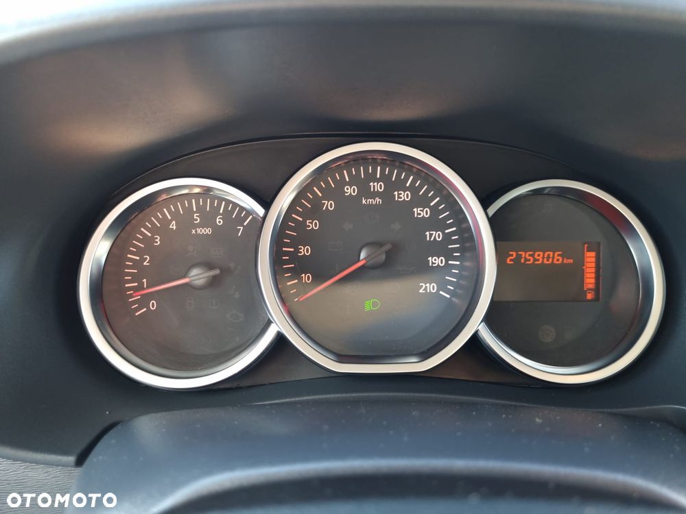 Dacia Lodgy 1.6 SCe Connected by Orange S&S - 25