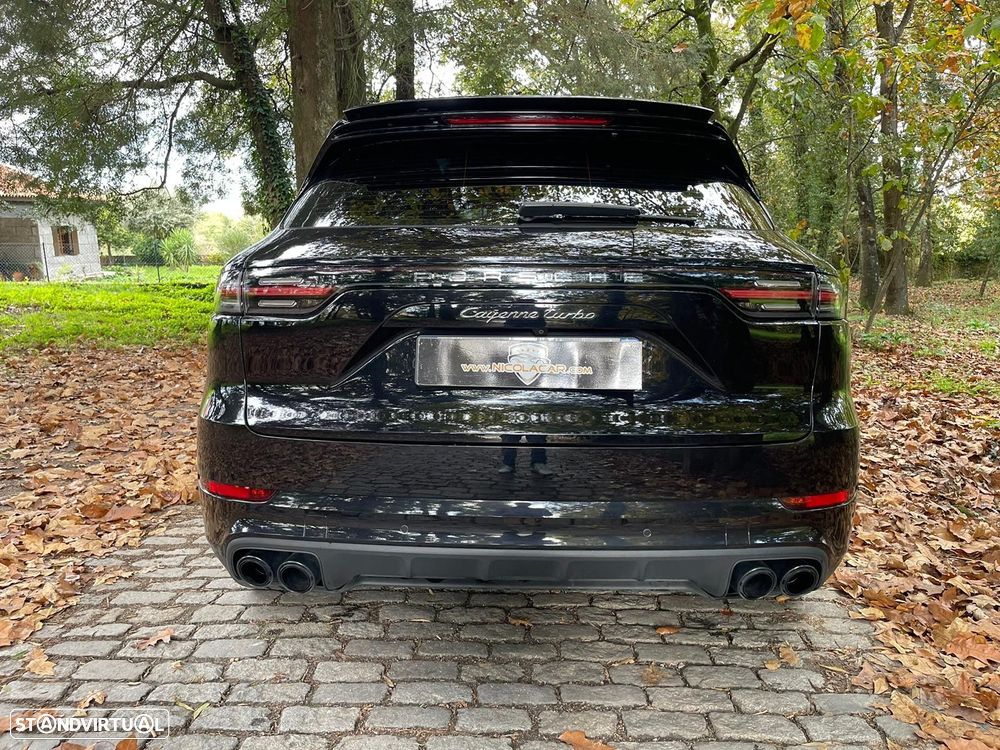 Porsche Cayenne Turbo - 7