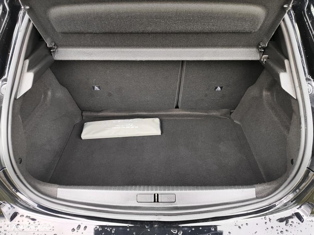 Peugeot e-208 50 kWh Style - 10