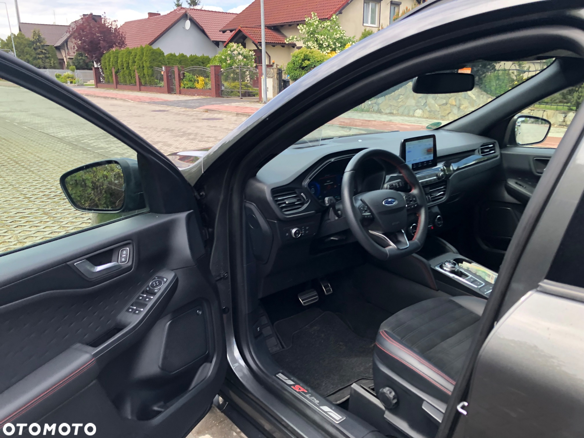 Ford Kuga 2.5P PHEV FWD ST-Line X - 13