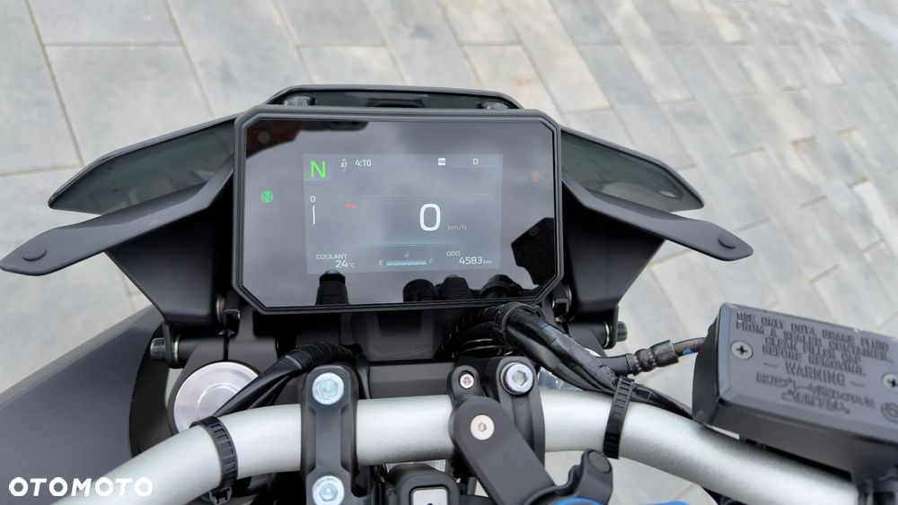 Yamaha MT - 7