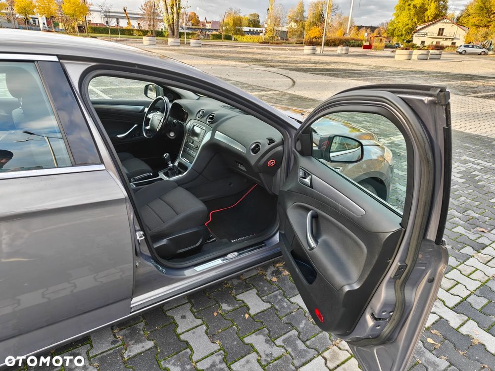 Ford Mondeo - 14