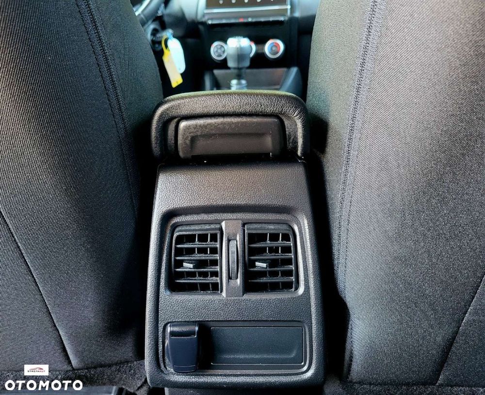 Renault Captur - 24
