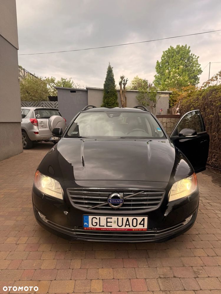 Volvo V70 D2 Summum - 9