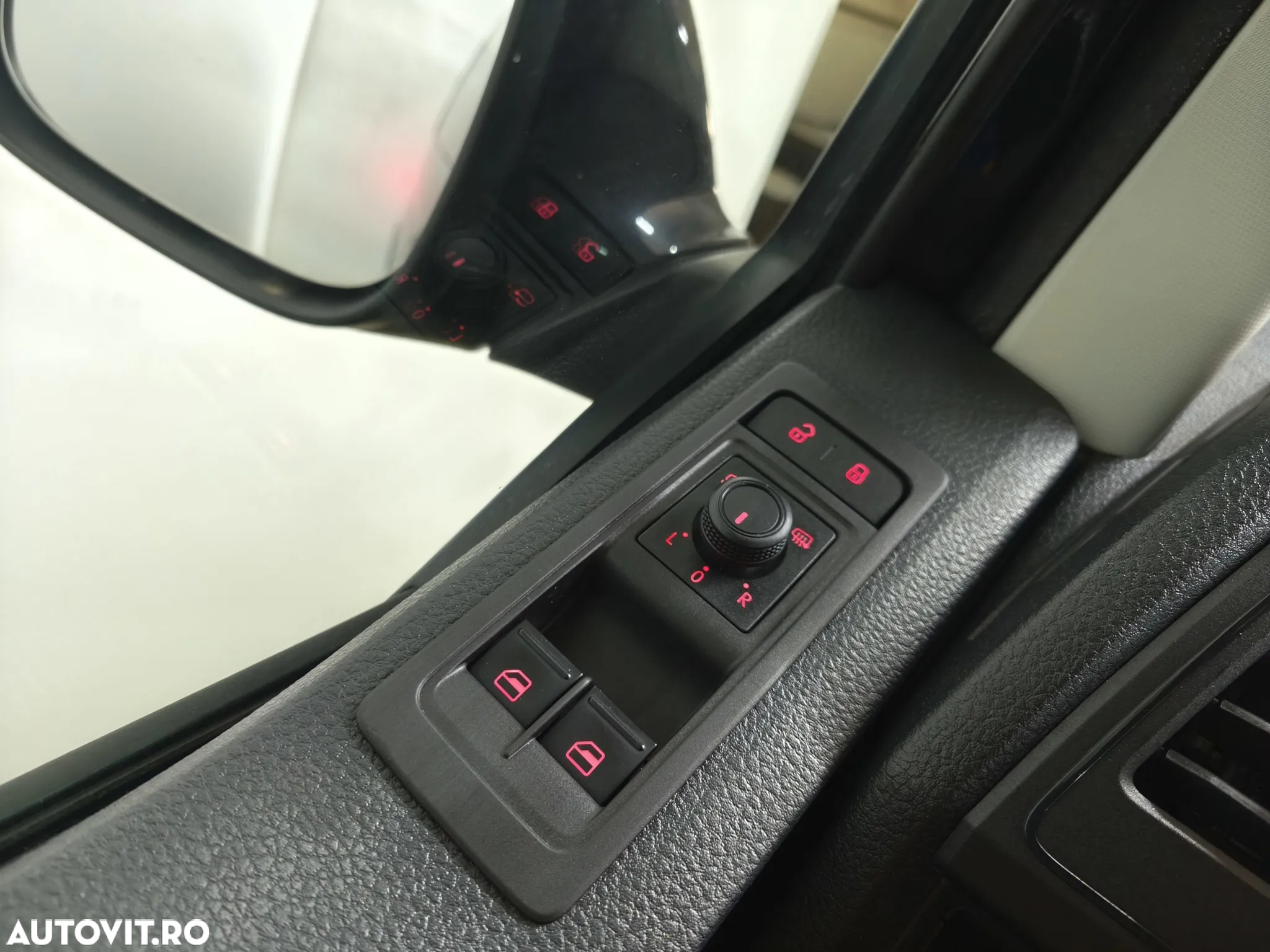 Volkswagen Transporter T6.1 Lang - 17