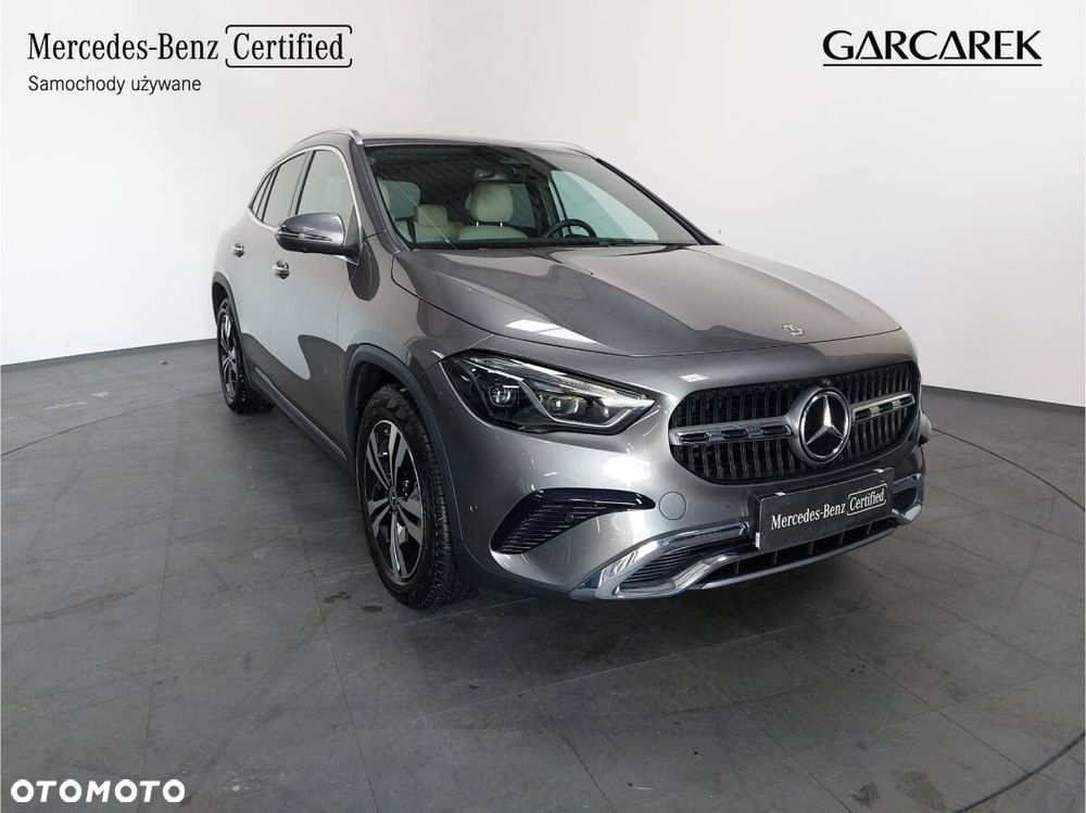Mercedes-Benz GLA 200 d Progressive - 3