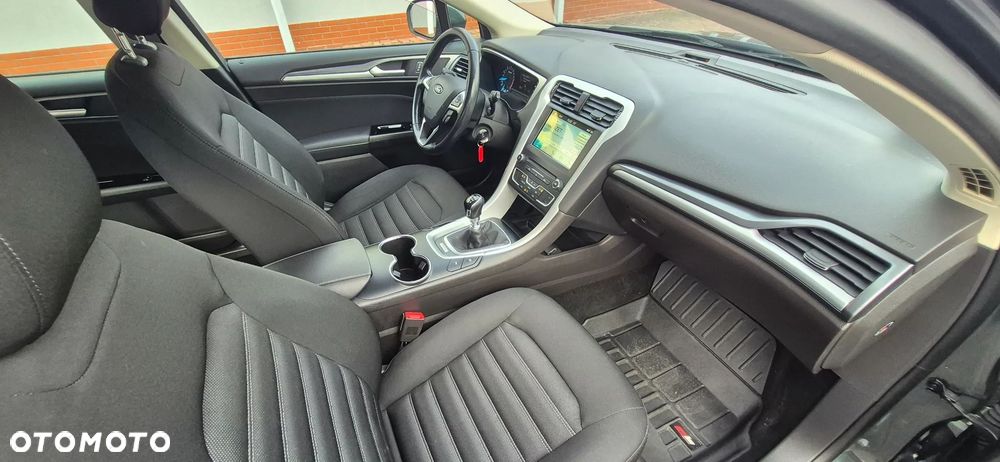Ford Mondeo - 14