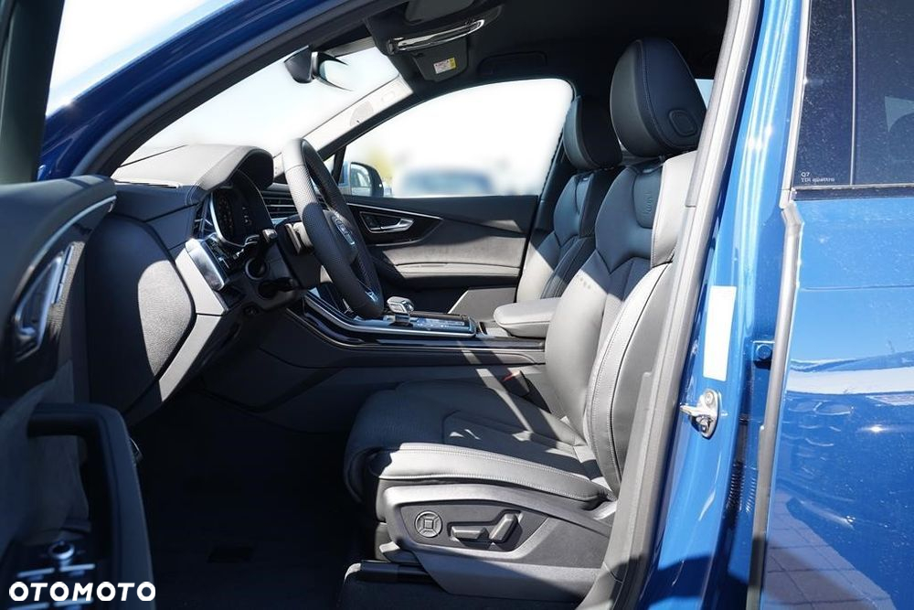 Audi Q7 50 TDI mHEV Quattro S Line Tiptr - 12