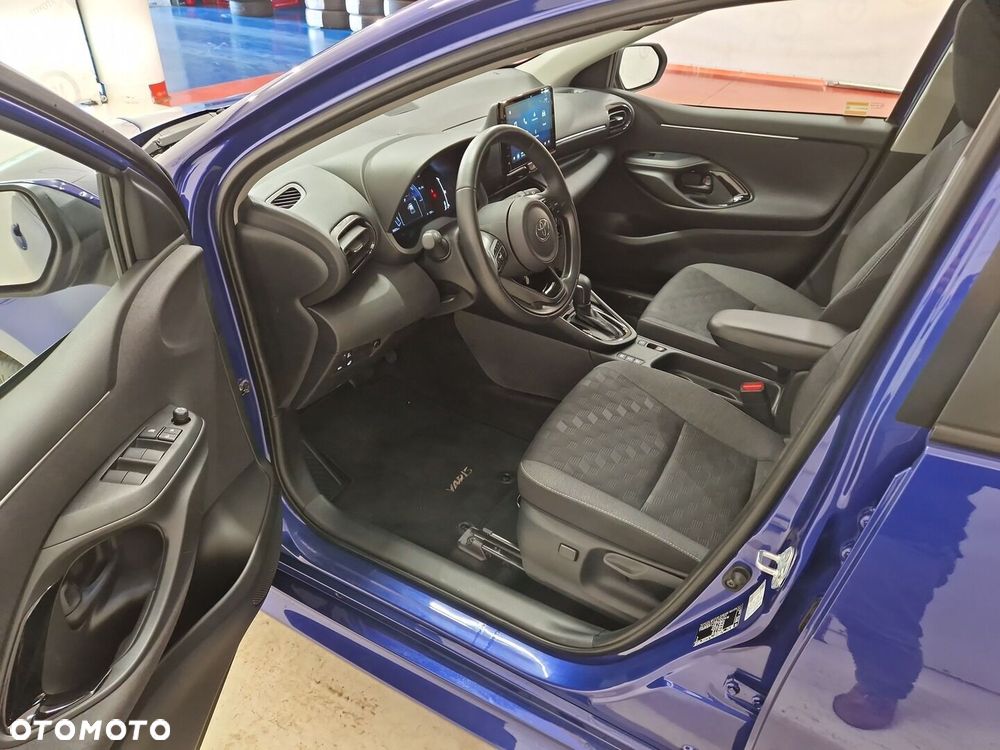 Toyota Yaris Hybrid 1.5 Style - 11