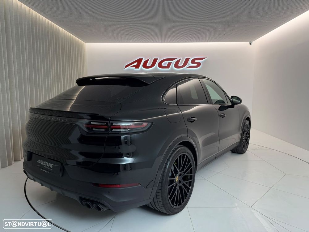 Porsche Cayenne Coupé E-Hybrid Platinum Edition - 3