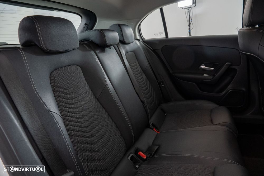 Mercedes-Benz A 180 d Style Aut. - 28