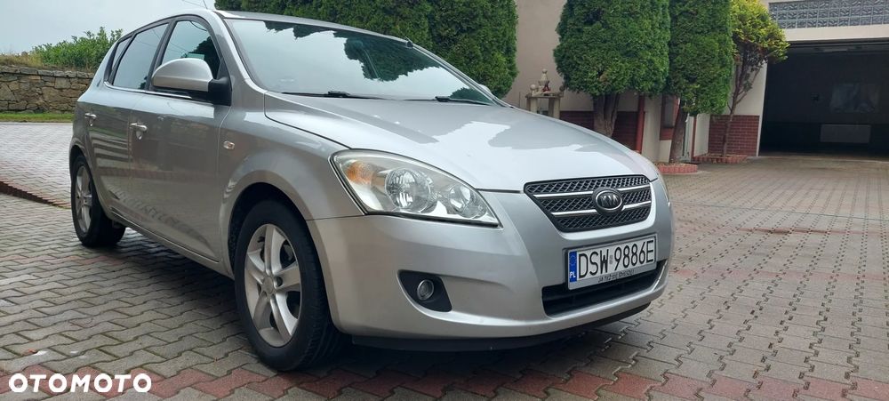 Kia Ceed - 17