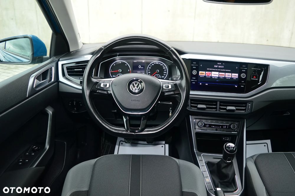Volkswagen Polo - 14