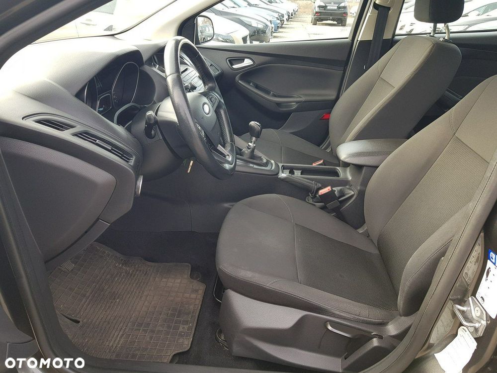 Ford Focus - 9