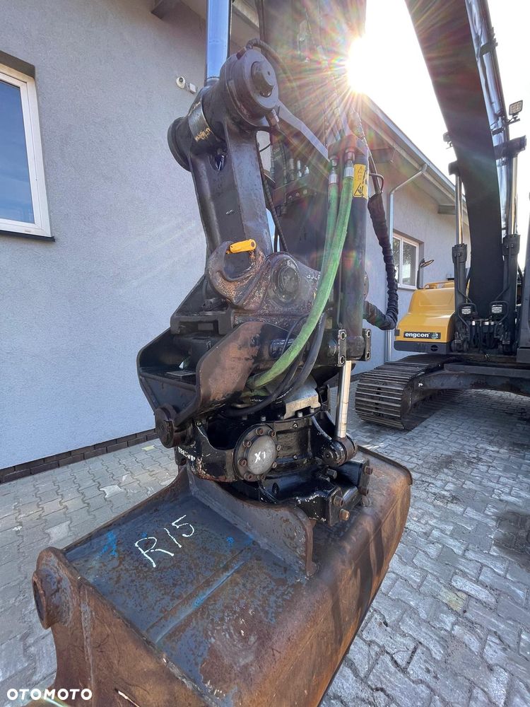 Volvo EC140DL - 22
