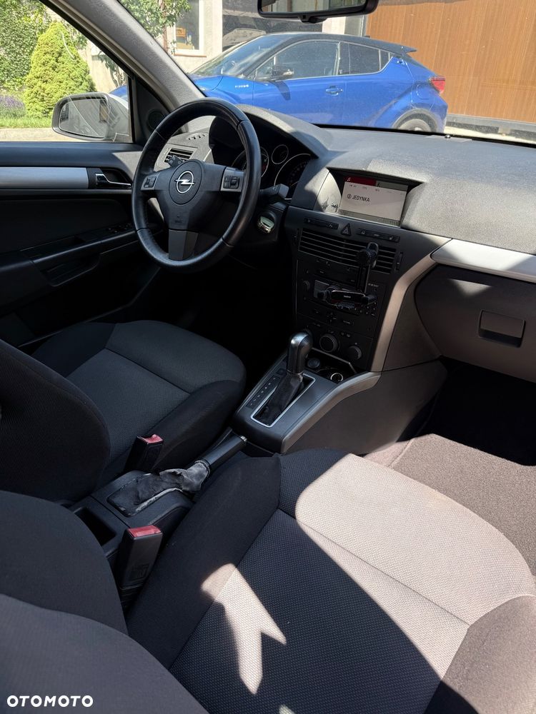 Opel Astra 1.8 Cosmo - 11