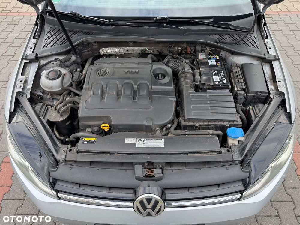 Volkswagen Golf 2.0 TDI SCR DSG Highline - 14