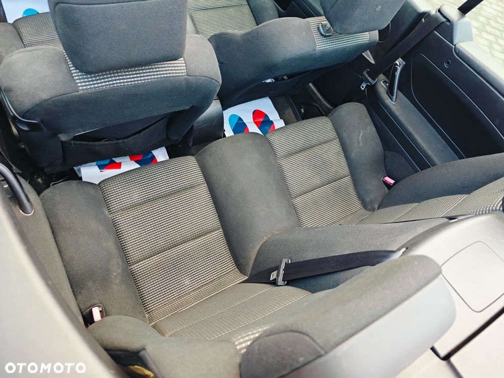 Peugeot 307 110 Sportline - 21