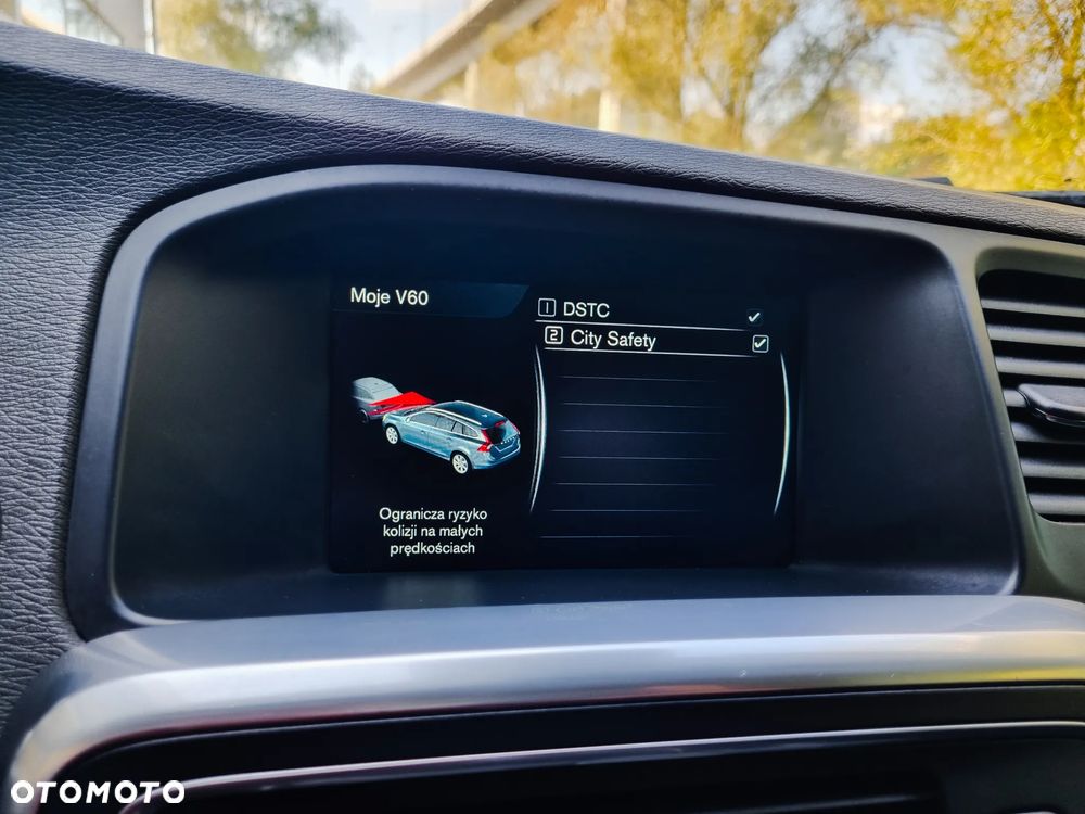 Volvo V60 - 13