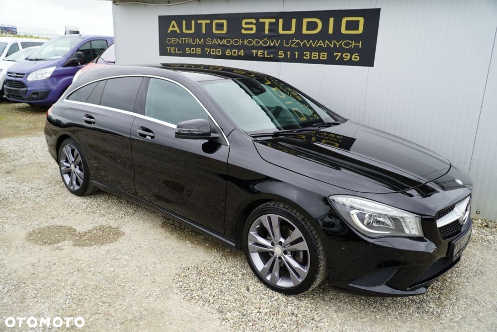 Mercedes-Benz CLA 200 UrbanStyle Edition - 2