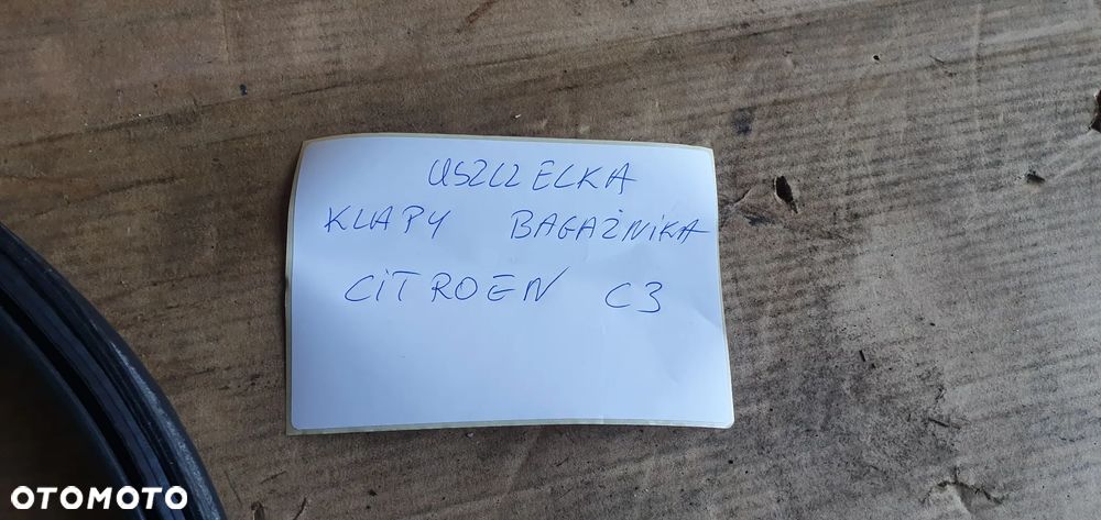 Uszczelka klapy bagażnika Citroen C3 II - 8