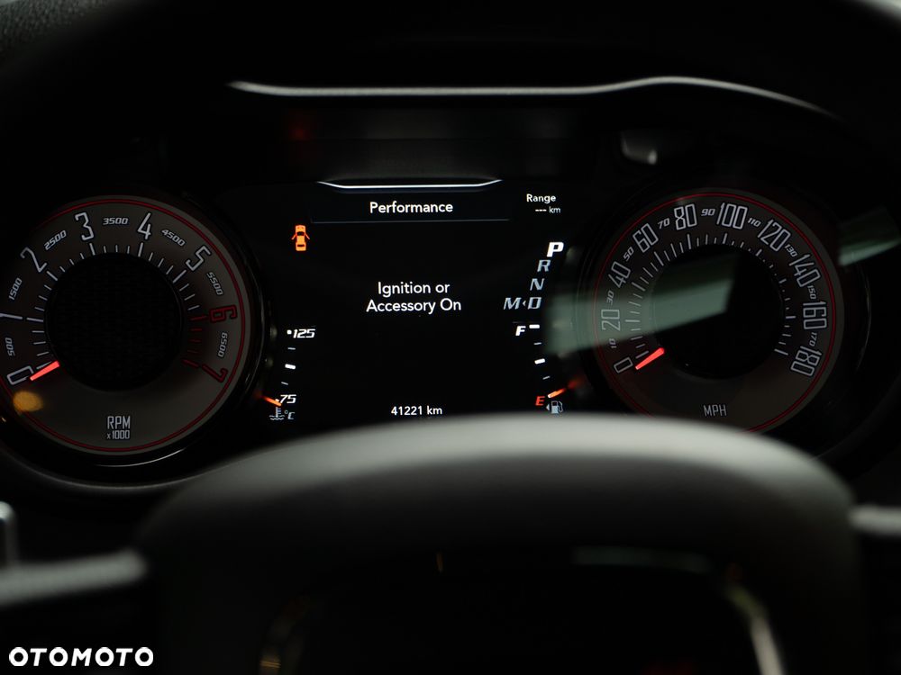 Dodge Challenger 6.4 Scat Pack T/A - 29