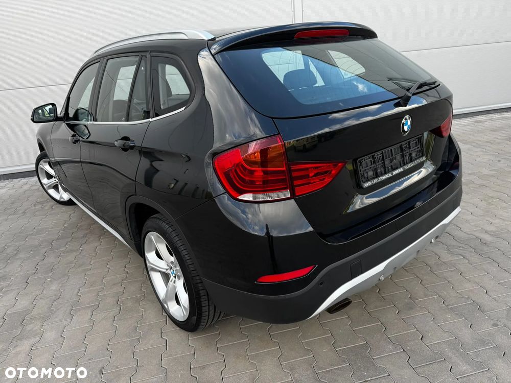 BMW X1 sDrive18d xLine - 4