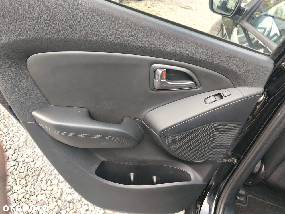 Hyundai ix35 2.0 2WD Automatik Trend - 22